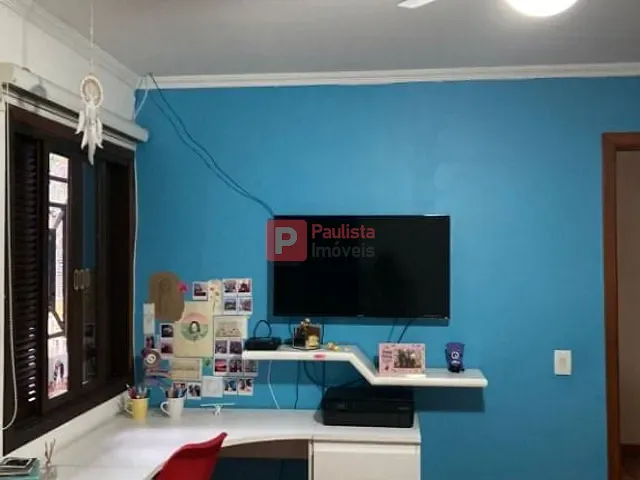 Sobrado 3 quartos e 3 banheiros, à venda, no bairro Jd. Aeroporto em São Paulo