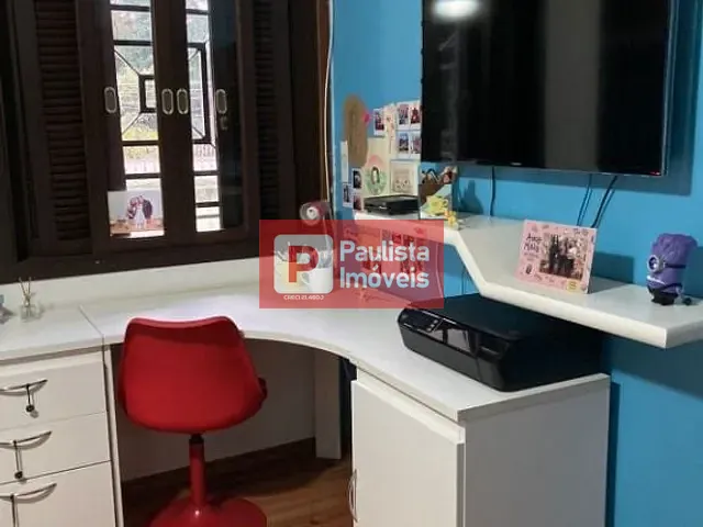 Sobrado 3 quartos e 3 banheiros, à venda, no bairro Jd. Aeroporto em São Paulo