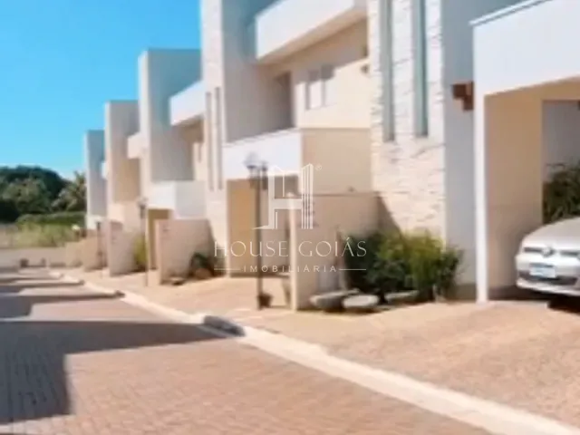 Sobrado com 245m² 3 quartos e 4 banheiros, à venda, no bairro Cardoso Continuação em Aparecida de Goiânia