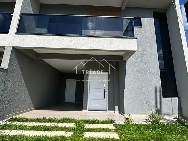 Sobrado com 136m² 3 quartos e 3 banheiros, à venda, no bairro Tindiquera em Araucária