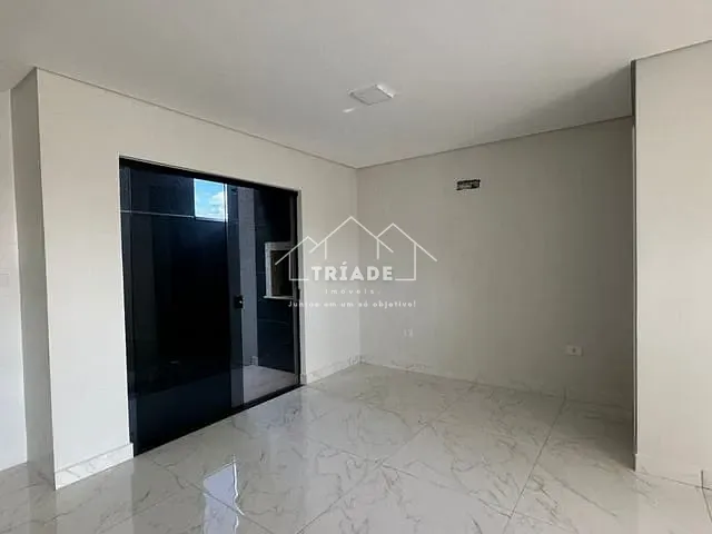 Sobrado com 136m² 3 quartos e 3 banheiros, à venda, no bairro Tindiquera em Araucária