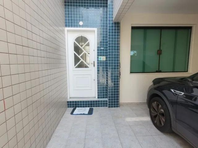 Sobrado 3 quartos e 3 banheiros, à venda, no bairro Vila Scarpelli em Santo André
