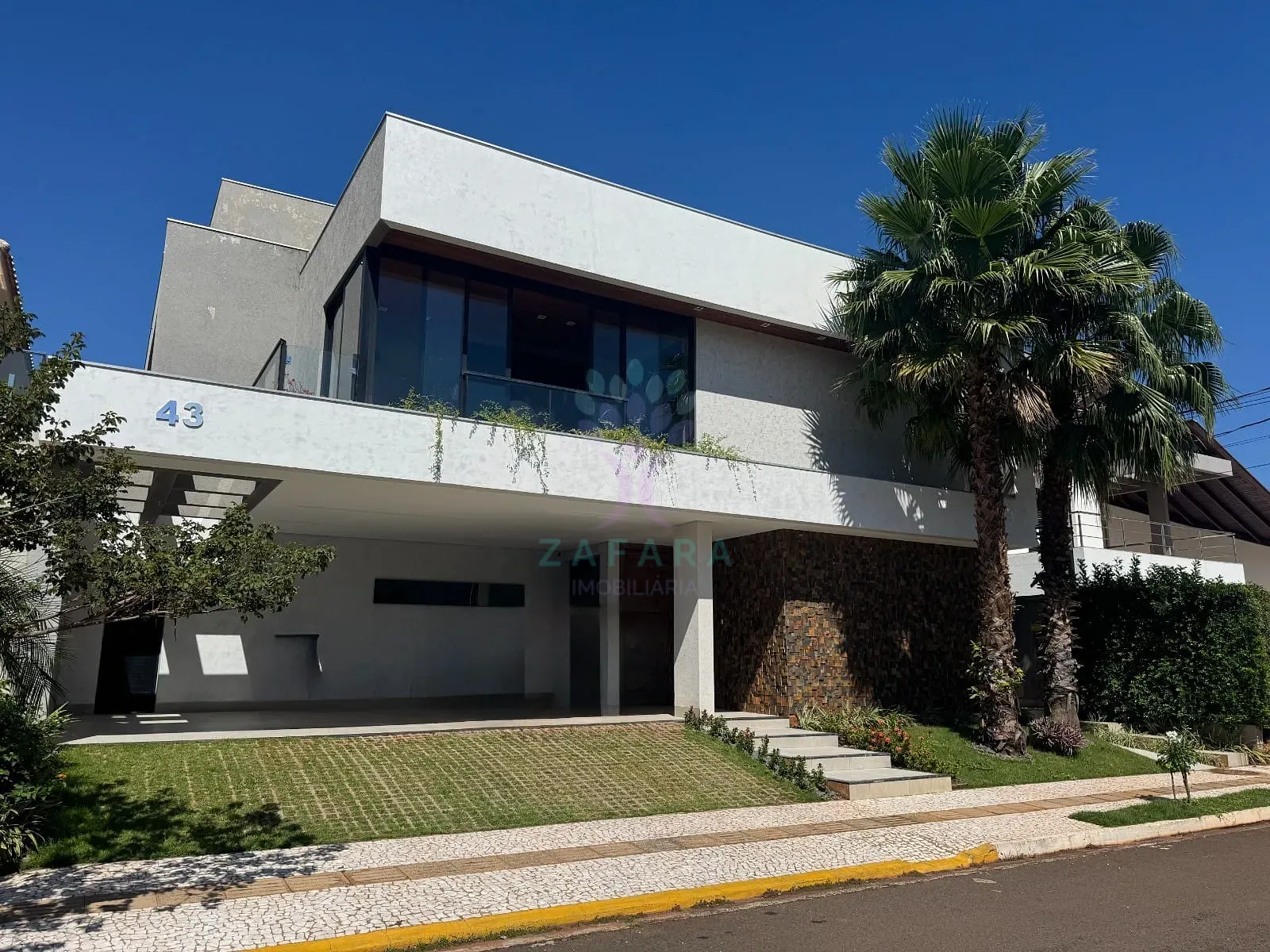 Sobrado, 4 quartos, 428 m² - Foto 1