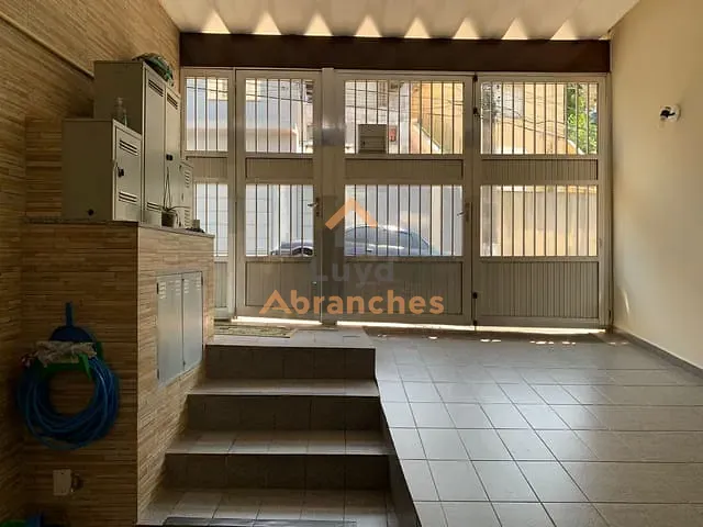 Sobrado com 140m² 4 quartos e 3 banheiros, à venda, no bairro Vila Bonilha em São Paulo