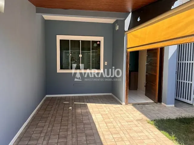 Sobrado com 120m² 3 quartos e 2 banheiros, à venda, no bairro Centro em Navegantes