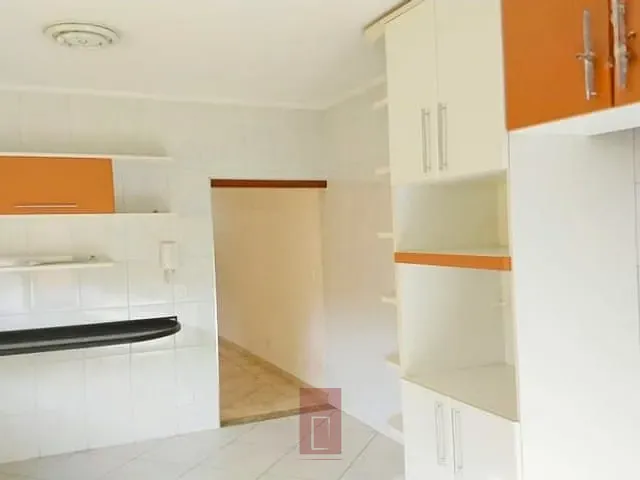 Sobrado com 180m² 4 quartos e 3 banheiros, à venda, no bairro Vila Bandeirantes em São Paulo