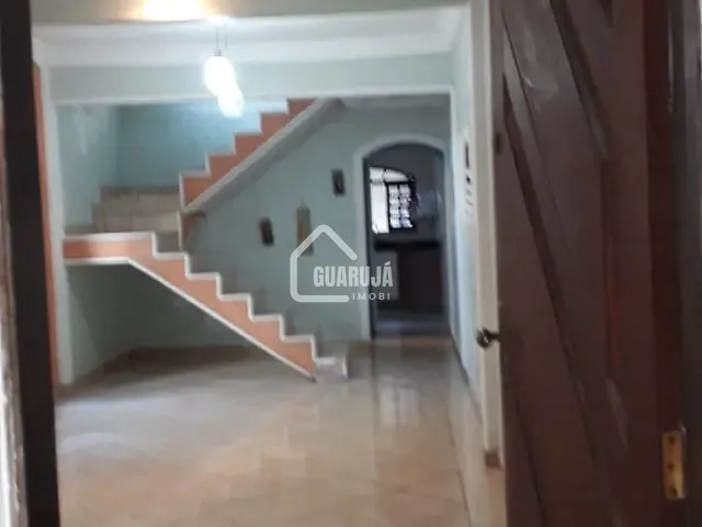 Sobrado com 128m² 3 quartos e 3 banheiros, à venda, no bairro Jardim Boa Esperança (Vicente de Carvalho) em Guarujá