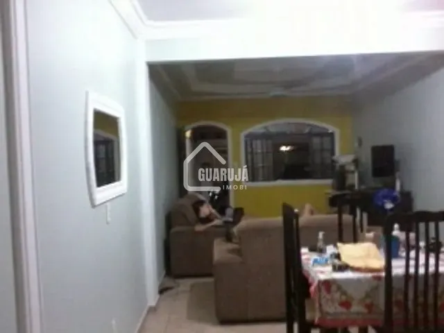 Sobrado com 128m² 3 quartos e 3 banheiros, à venda, no bairro Jardim Boa Esperança (Vicente de Carvalho) em Guarujá