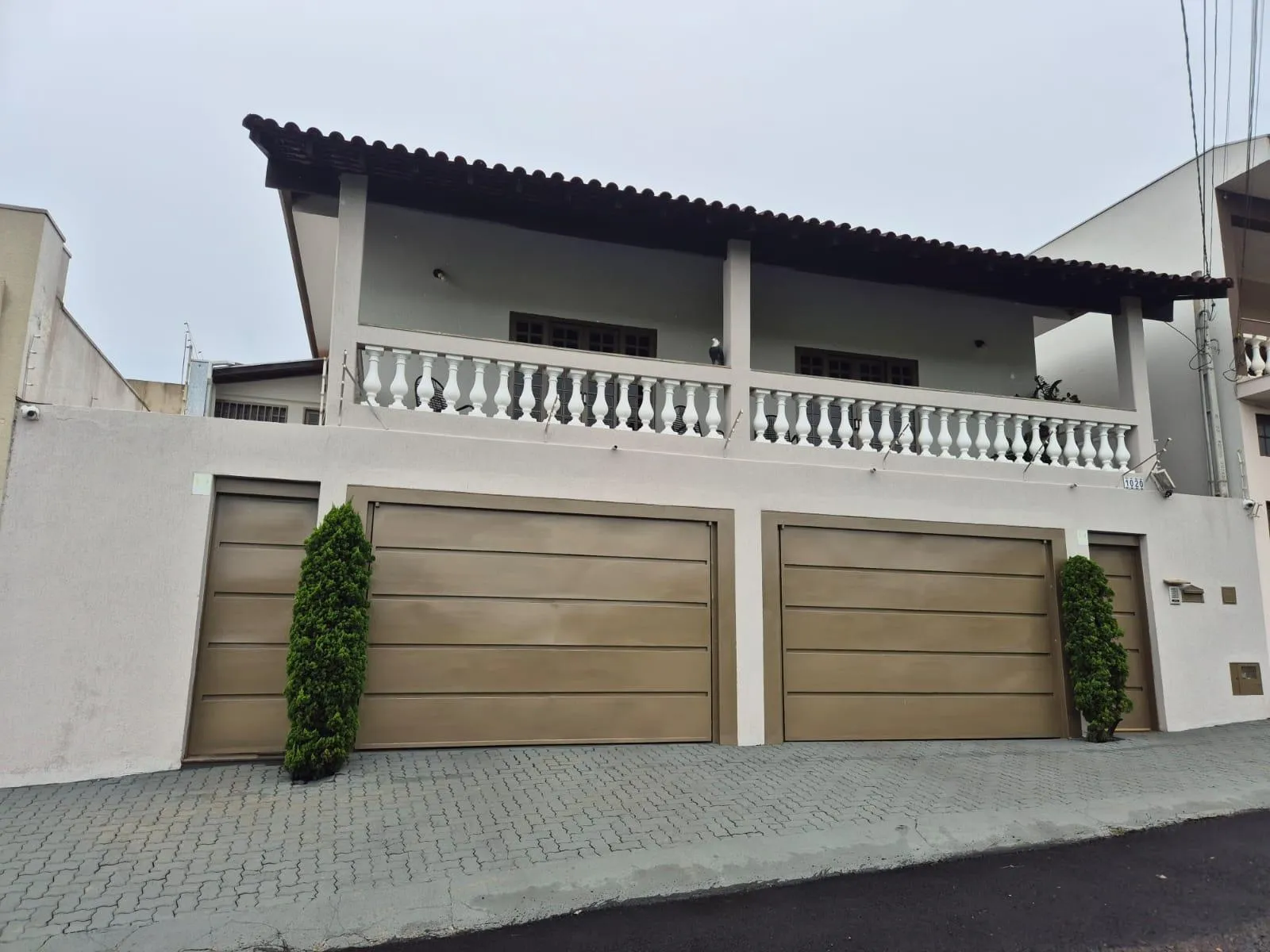 Sobrado, 4 quartos, 302 m² - Foto 1