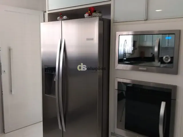 Sobrado 3 quartos e 5 banheiros, à venda, no bairro Vila Albertina em São Paulo