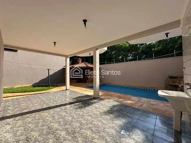 Sobrado com 360m² 3 quartos e 4 banheiros, à venda, no bairro Jardim Nossa Senhora de Fátima em Americana
