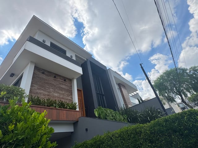 Sobrado com 275m² 3 quartos e 3 banheiros, à venda, no bairro Vila Monte Verde em Tatuí