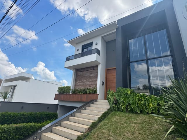 Sobrado com 275m² 3 quartos e 3 banheiros, à venda, no bairro Vila Monte Verde em Tatuí
