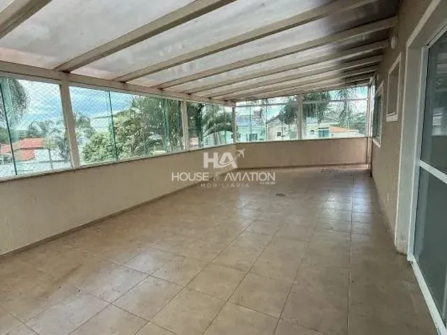Sobrado 4 quartos e 3 banheiros, para alugar, no bairro Setor Jaó em Goiânia