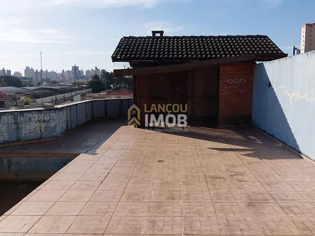Sobrado 5 quartos e 6 banheiros, à venda ou para alugar, no bairro Vila Isabel Eber em Jundiaí