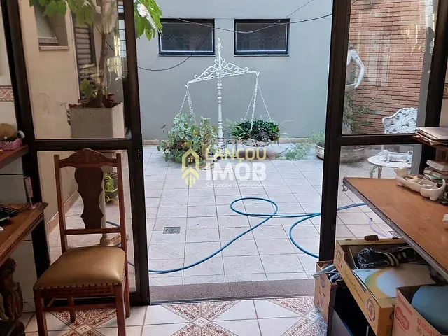 Sobrado 5 quartos e 6 banheiros, à venda ou para alugar, no bairro Vila Isabel Eber em Jundiaí