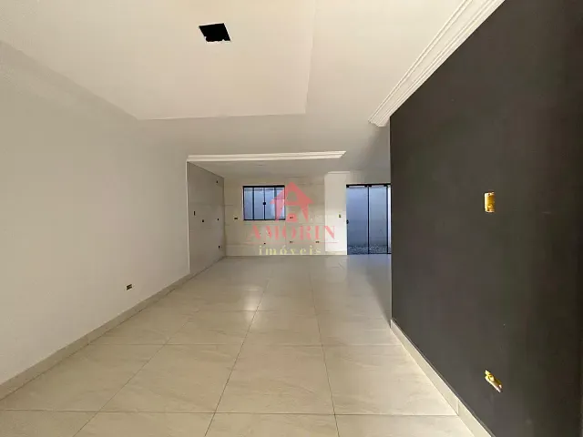Sobrado com 150m² 3 quartos e 3 banheiros, à venda, no bairro Fazendinha em Curitiba