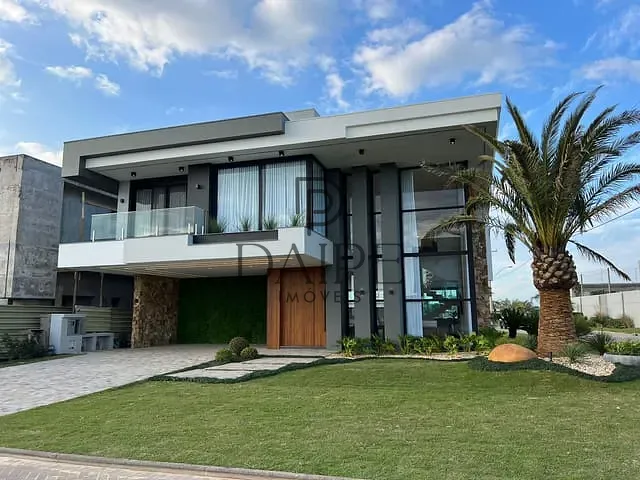 Sobrado com 513m² 5 quartos e 5 banheiros, à venda, no bairro 00 em Xangri-Lá