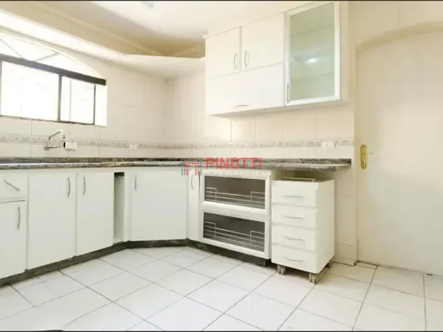 Sobrado 3 quartos e 3 banheiros, à venda, no bairro Jardim Palermo em São Bernardo do Campo