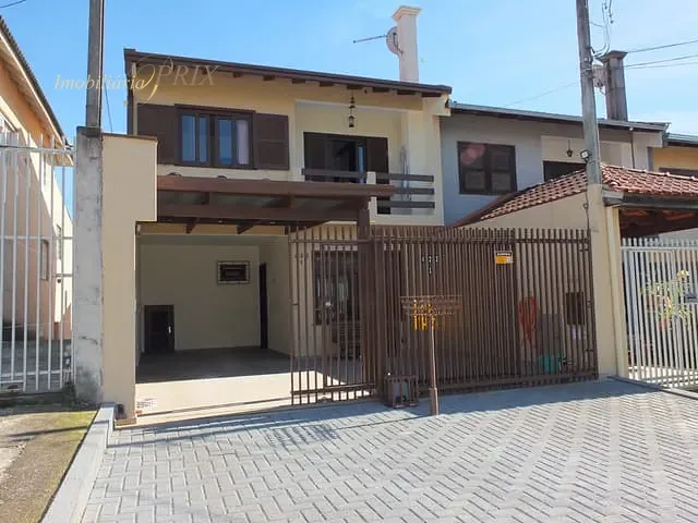 Sobrado com 145m² 3 quartos e 2 banheiros, à venda, no bairro Atuba em Curitiba