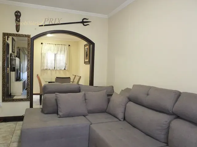 Sobrado com 145m² 3 quartos e 2 banheiros, à venda, no bairro Atuba em Curitiba