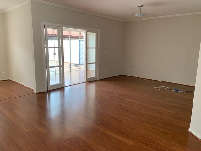 Foto do Sobrado - Sobrado para Locação 4 Quartos, 1 Suite, 2 Vagas, 450M², Jardim Esplanada do Sol, São José dos Campos - SP | RUSSI IMÓVEIS