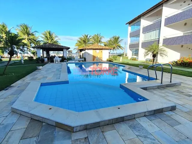 Sobrado 2 quartos e 2 banheiros, à venda, no bairro Rodovia Ilhéus/Olivença em Ilhéus