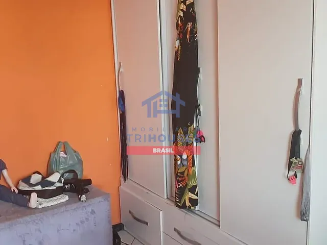 Sobrado com 120m² 4 quartos e 3 banheiros, à venda, no bairro Umbará em Curitiba