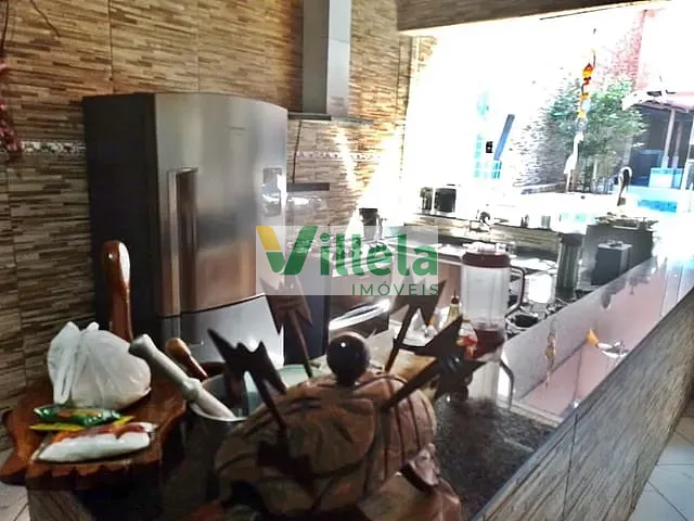 Sobrado com 250m² 5 quartos e 4 banheiros, à venda, no bairro Jardim Dulce em Poá