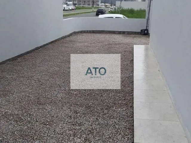 Sobrado 2 quartos e 1 banheiro, à venda, no bairro Mata Atlântica em Tijucas