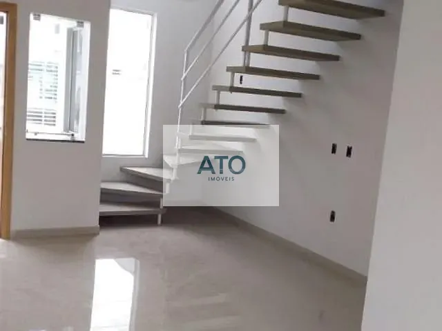 Sobrado 2 quartos e 1 banheiro, à venda, no bairro Mata Atlântica em Tijucas