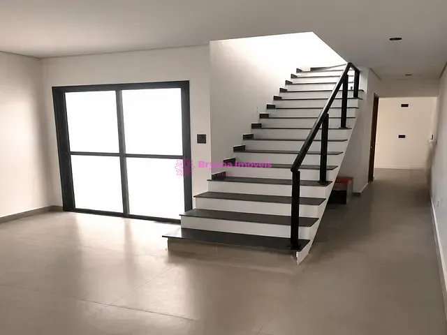 Sobrado com 250m² 3 quartos e 2 banheiros, à venda, no bairro Vila América em Santo André