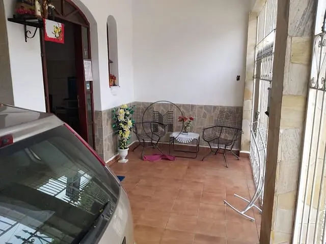 Sobrado com 189m² 4 quartos e 3 banheiros, à venda, no bairro Centro em Aparecida