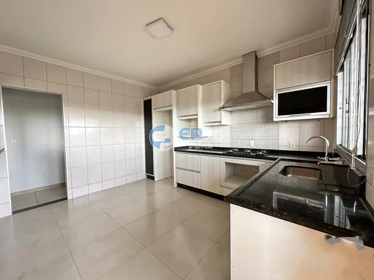 Sobrado, 3 quartos, 436 m² - Foto 7