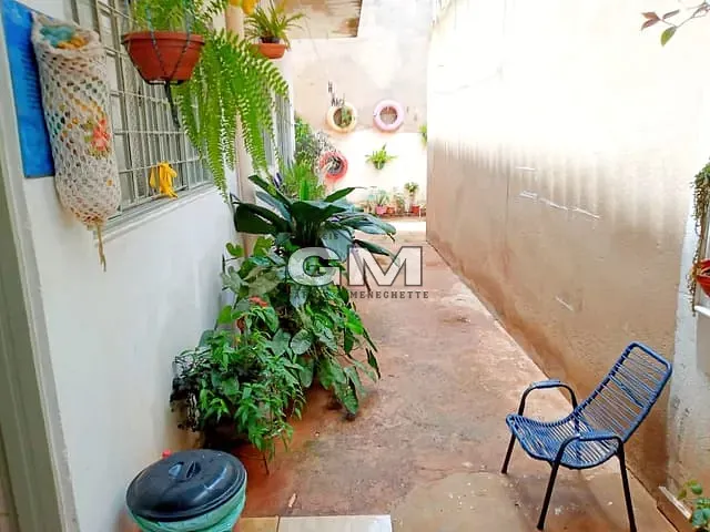 Sobrado com 366m² 2 quartos e 3 banheiros, à venda, no bairro Parque Residencial Cândido Portinari em Ribeirão Preto