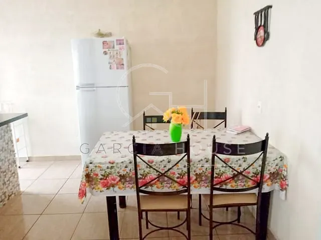 Sobrado com 366m² 2 quartos e 3 banheiros, à venda, no bairro Parque Residencial Cândido Portinari em Ribeirão Preto