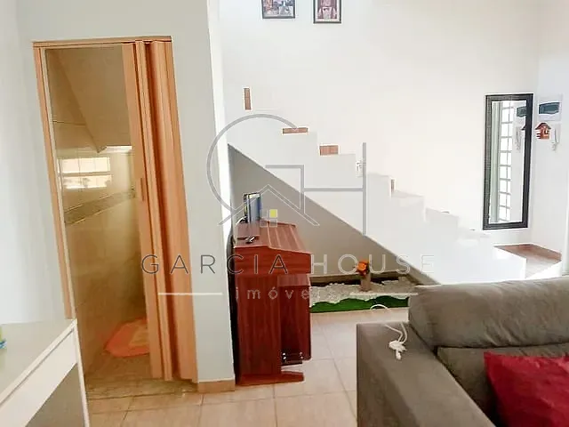 Sobrado com 366m² 2 quartos e 3 banheiros, à venda, no bairro Parque Residencial Cândido Portinari em Ribeirão Preto