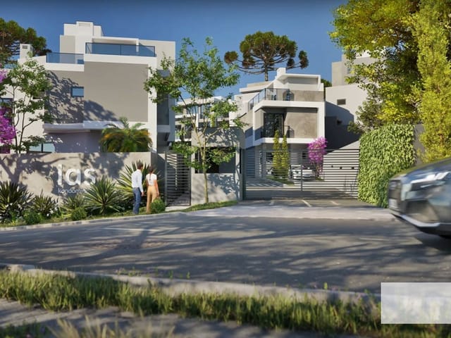 Sobrado com 189m² 3 quartos e 5 banheiros, à venda, no bairro São Lourenço em Curitiba