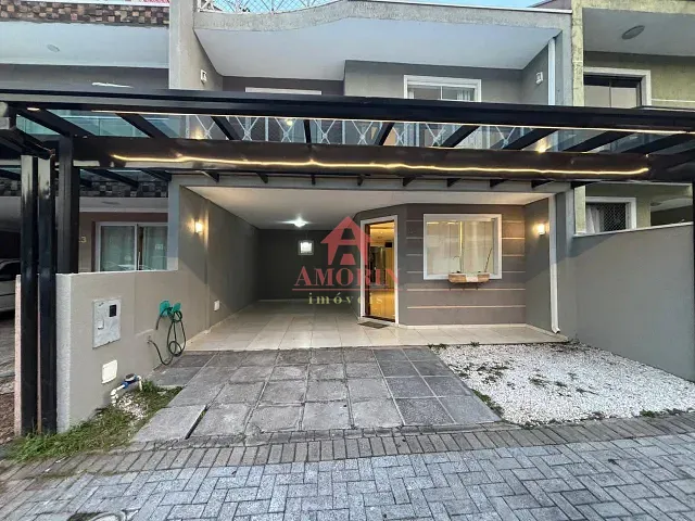 Sobrado com 156m² 3 quartos e 4 banheiros, para alugar, no bairro Campo Comprido em Curitiba