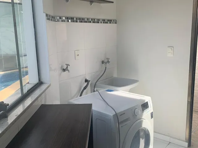 Sobrado com 400m² 3 quartos e 5 banheiros, à venda, no bairro Loteamento Residencial Porto Seguro em Tremembé