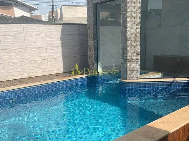 Sobrado com 400m² 3 quartos e 5 banheiros, à venda, no bairro Loteamento Residencial Porto Seguro em Tremembé