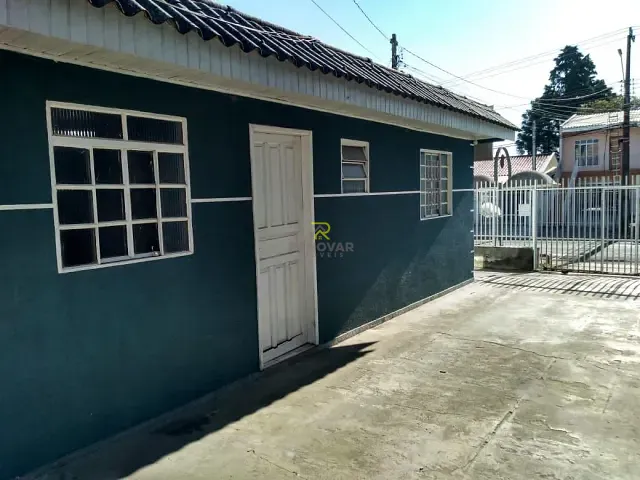Sobrado com 390m² 2 quartos e 2 banheiros, à venda, no bairro Trianon em Guarapuava