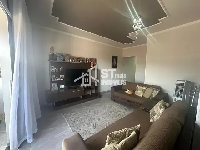 Sobrado com 125m² 3 quartos e 2 banheiros, à venda, no bairro Vila Muterle em Andradas