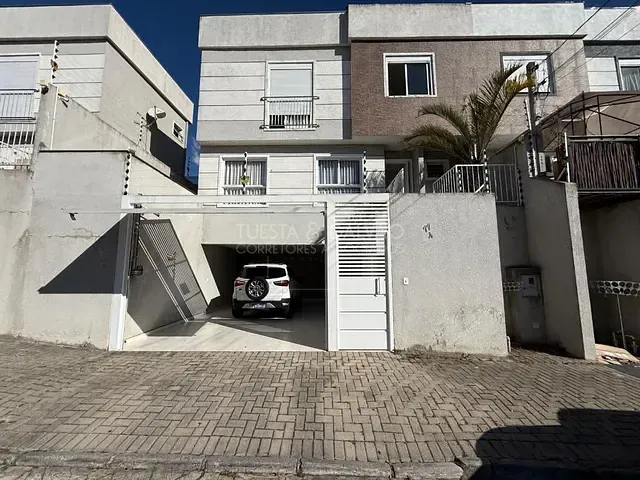 Sobrado com 144m² 3 quartos e 2 banheiros, à venda, no bairro Xaxim em Curitiba