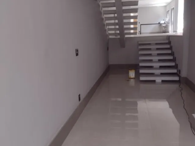 Sobrado 4 quartos e 4 banheiros, à venda, no bairro Jardim Bela Vista em Santo André