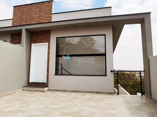Sobrado com 320m² 3 quartos e 3 banheiros, à venda, no bairro Jardim Paulista em Atibaia