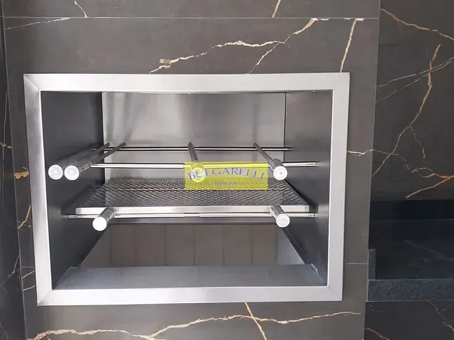 Sobrado com 250m² 3 quartos e 4 banheiros, à venda, no bairro Jardim Ermida I em Jundiaí