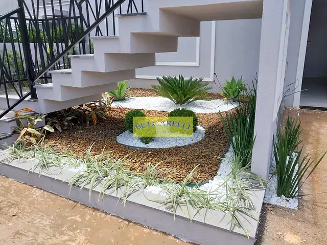 Sobrado com 250m² 3 quartos e 4 banheiros, à venda, no bairro Jardim Ermida I em Jundiaí