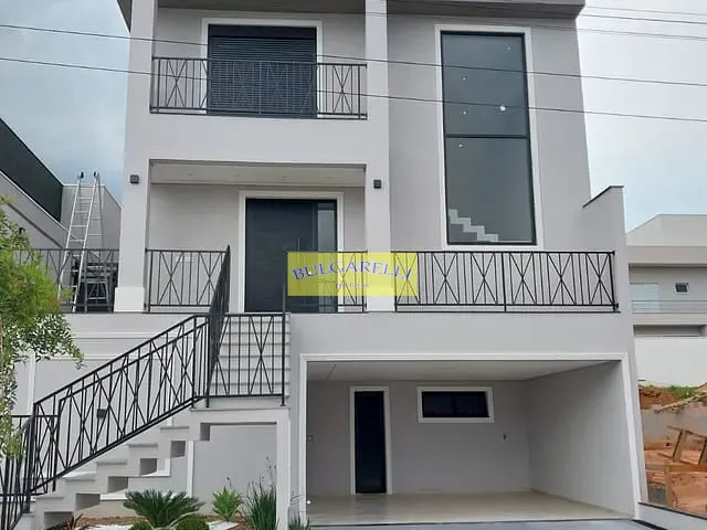 Sobrado com 250m² 3 quartos e 4 banheiros, à venda, no bairro Jardim Ermida I em Jundiaí