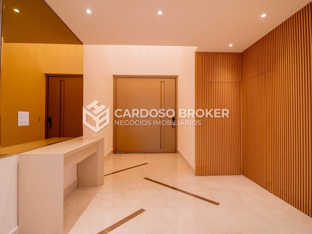 Sobrado com 600m² 4 quartos e 6 banheiros, à venda, no bairro Residencial Morada das Estrelas (Aldeia da Serra) em Barueri